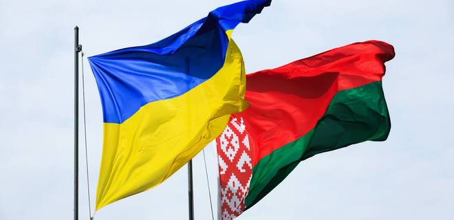 Використання російської пропаганди історії для експансії на Білорусь, Україну і Польщу