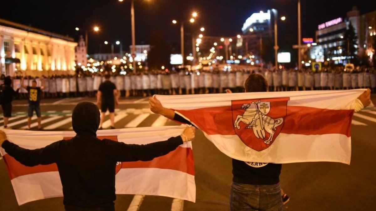 Belarus at the crossroads, Ukraine and the Kremlin